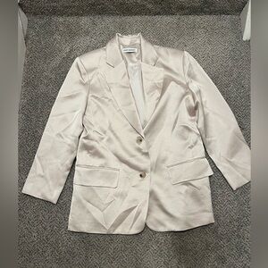 Pixie Market Satin Cream Blazer Women’s Size Medium